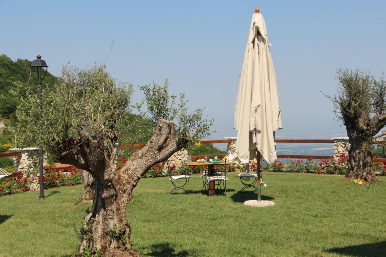 B&B I 4 Sentieri Castel San Pietro Romano Екстер'єр фото